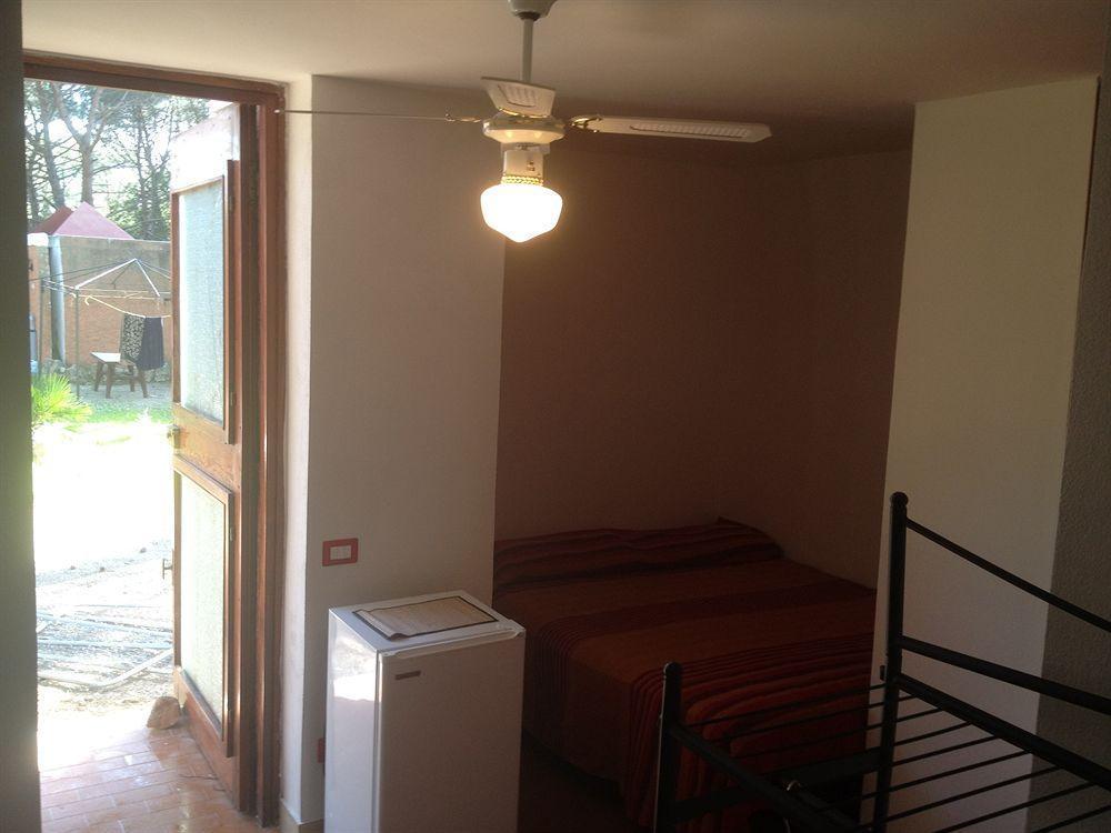 Villaggio Camping Nurral Fertilia Esterno foto